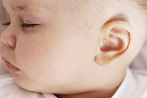 مشخصات شکل طبیعی گوش نوزاد چیست؟