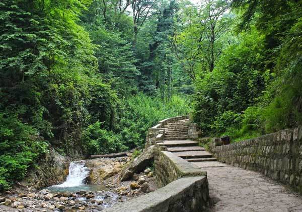آبشار کبودوال، تنها آبشار خزه‌ای ایران