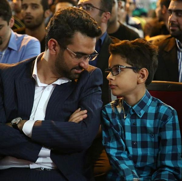 محمدجواد آذری جهرمی و پسرش