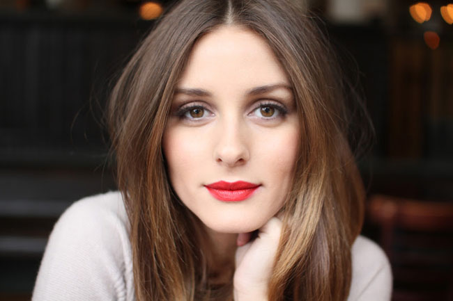 روانشناسی چهره زنان؛ چرا زنان از لوازم آرایشی استفاده می‌کنند؟