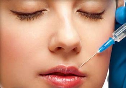عوارض پروتز لب و تزریق ژل به لب چیست؟