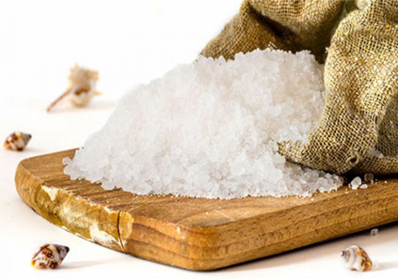 خواص نمک دریا در طب سنتی