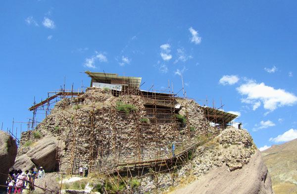 قلعه الموت- مسیر قلعه الموت- عکس قلعه الموت