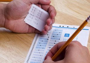 حکم تقلب در امتحانات