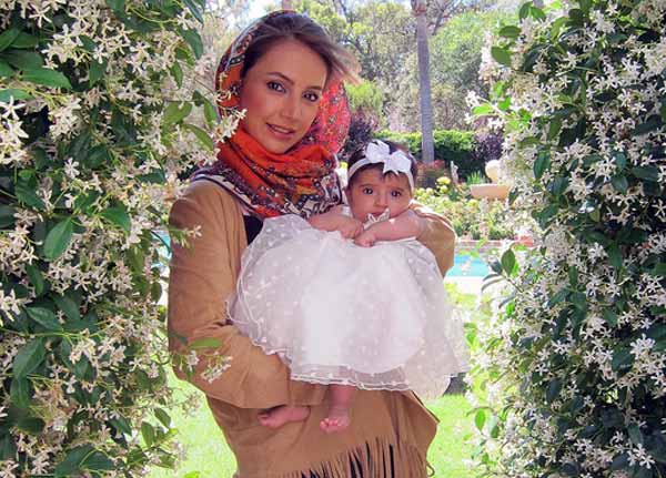 شبنم قلی خانی و فرزندش شانا