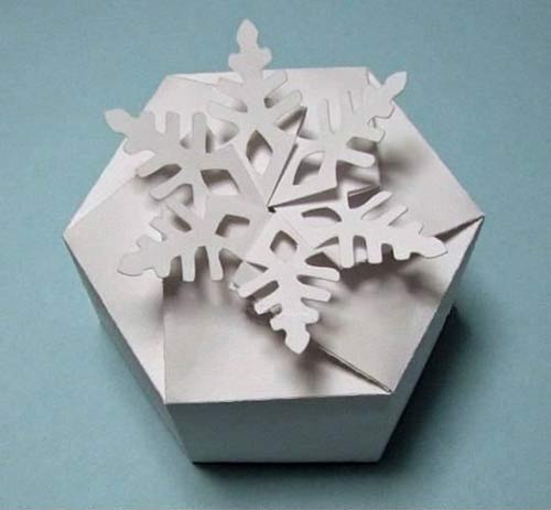 عکس جعبه کادو مدل 6 ضلعی دانه برفی