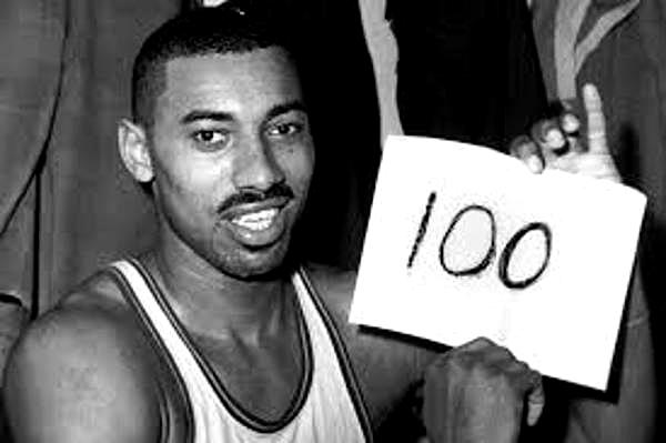 ویلت چمبرلن بسکتبالیست رکورد دار کتاب گینس