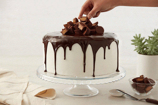 تزئین کیک فوندانت با شکلات 