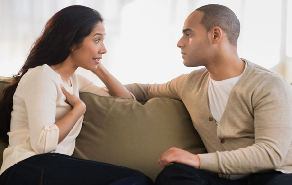 گفتگوی زن و شوهر - دلایل دروغ گفتن زنان به مردان