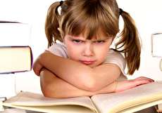 ۱۵ راه برای علاقهمند کردن کودک به درس