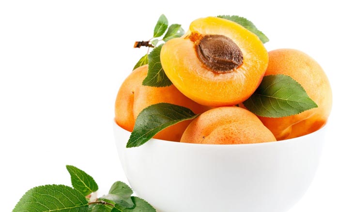 طبع زردآلو بعنوان یک میوه تابستانی خوشمزه و پر مصرف سرد و‌تر است. 