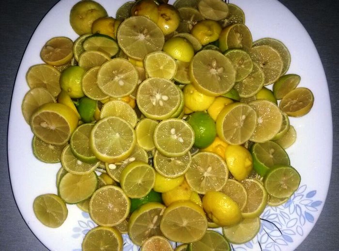طرز تهیه ترشی لیمو با سرکه