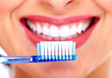 آموزش روش صحیح مسواک زدن