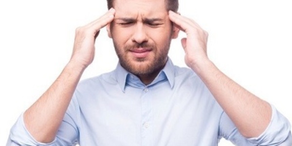 معرفی مشخصات، دلایل و انواع سر درد