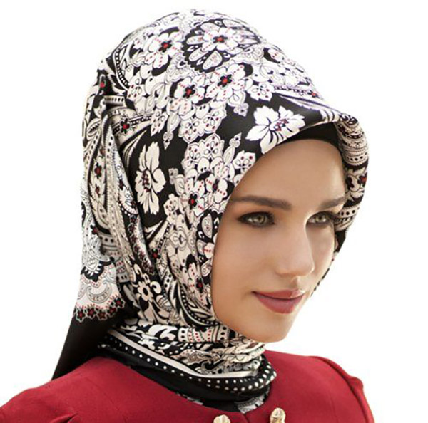 مدل روسری سفید مشکی از بهترین برندهای ترکیه ای