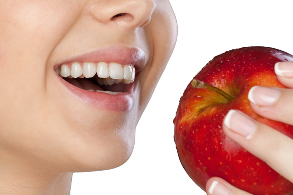 جرم گیری دندان با سیب