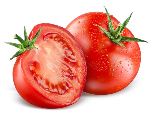 گوجه فرنگی می تواند در درمان زخم دهان موثر واقع شود.
