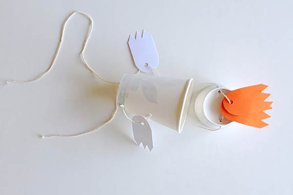عکس کاردستی اردک و جوجه اردک با لیوان کاغذی