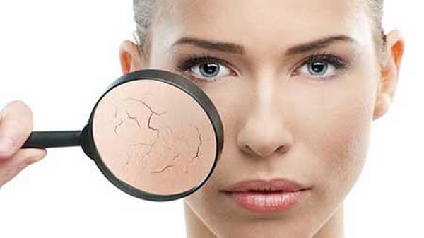 تاثیر اختلالات هورمونی بر پوست و مو، تشخیص و درمان