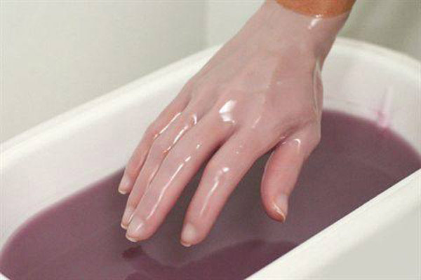 خشکی پوست دست را یک شبه درمان کنید!