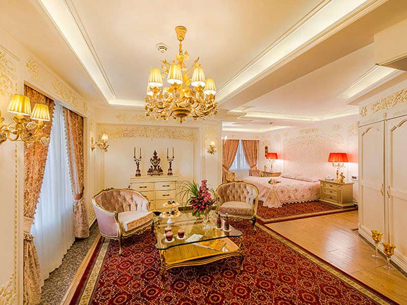 هتل قصر طلایی مشهد؛ نقد و بررسی هتل قصر طلایی