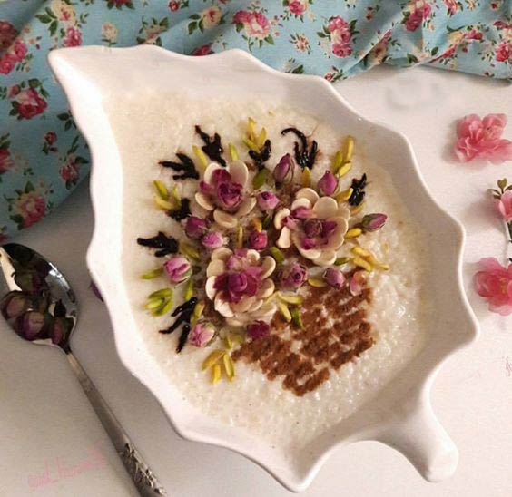 عکس تزیین شیر برنج مجلسی با گل