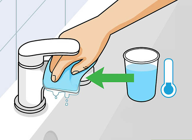 عکس تمیز کردن شیر دستشویی