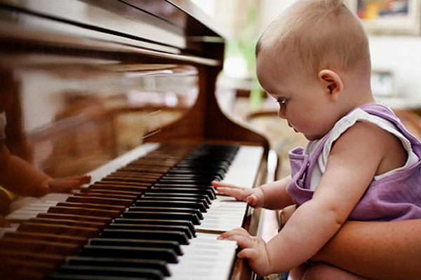 موسیقی برای نوزادان