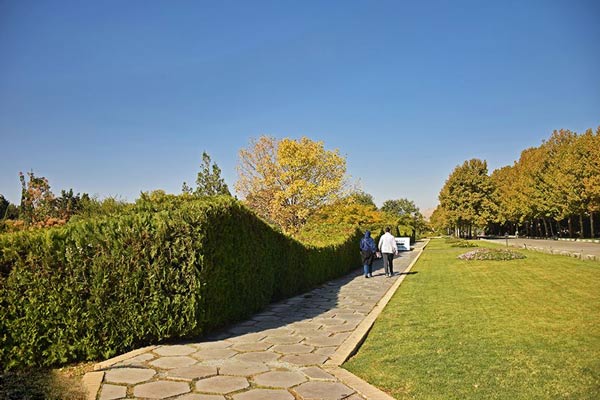 باغ گیاه شناسی تهران کجاست؟