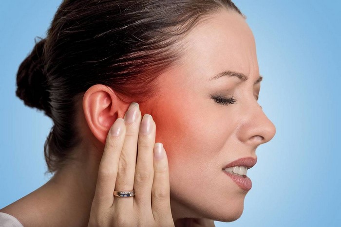 درمان عفونت گوش با استفاده از دارو و روش‌های خانگی
