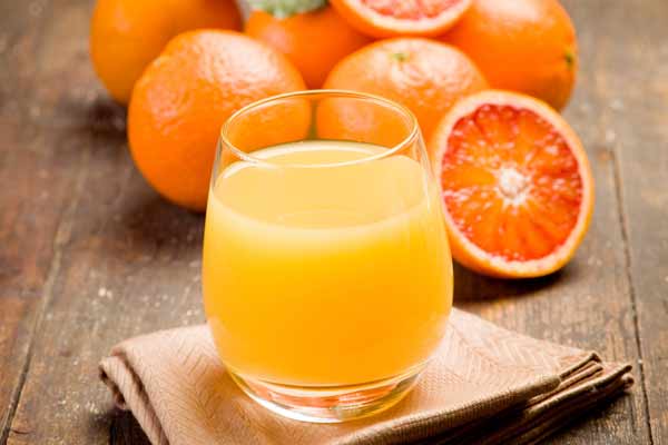 کاهش ریزش مو با آب پرتقال