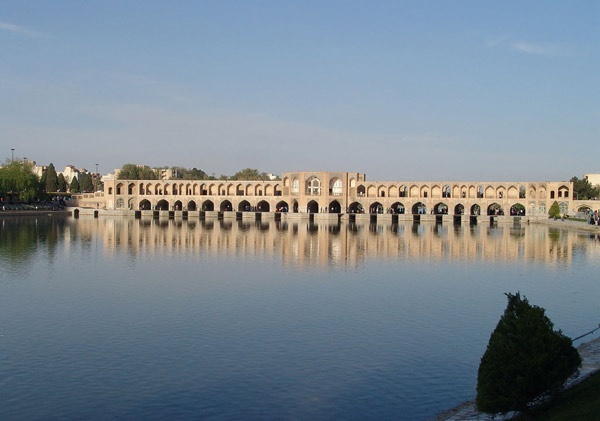 پل خاجو اصفهان را بشناسید