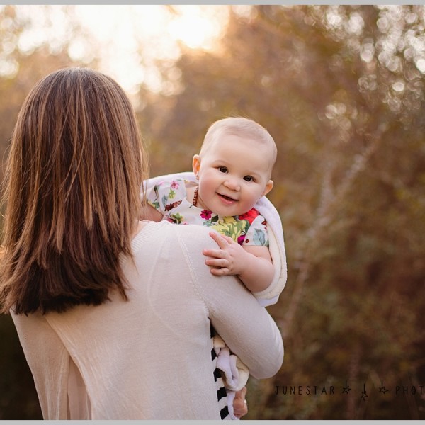 اصول عکاسی نوزاد در خانه با نور طبیعی + نمونه عکس