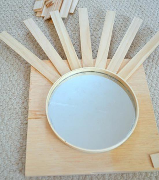 عکس درست کردن آینه با قاب چوبی - مرحله 3