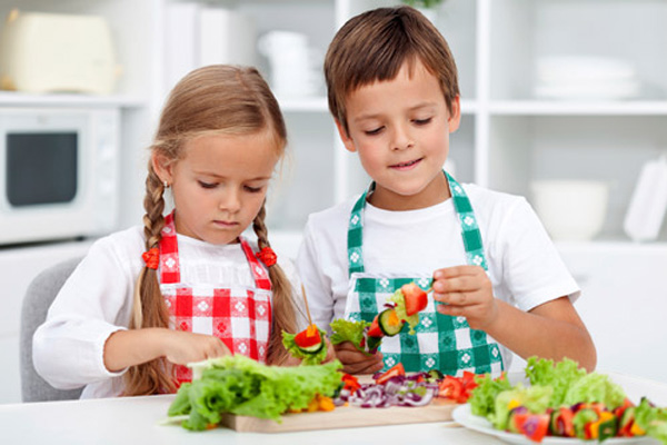 میوه و سبزی، میان وعده مناسب برای کودکان