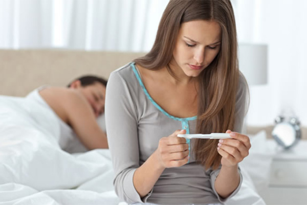 جهت اطمینان از بارداری، در اولین فرصت تست بارداری خانگی بدهید 