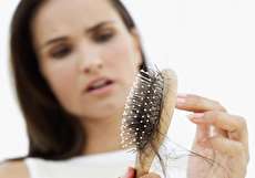 علت ریزش مو چیست؟
