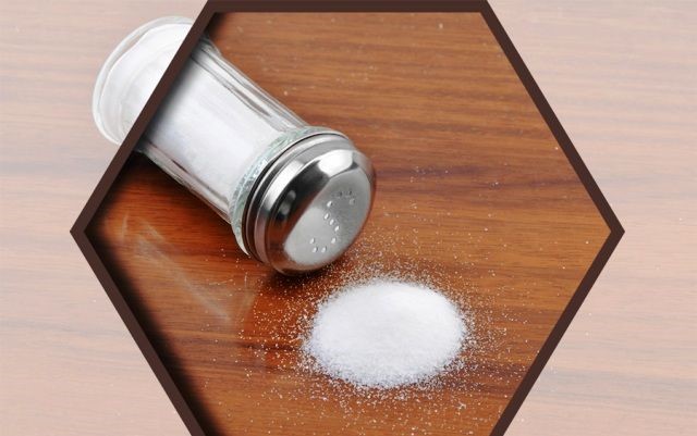 جوهر نمک برای خالص سازی نمک طعام کاربرد دارد