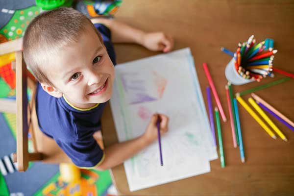 اهمیت آموزش نقاشی به کودکان