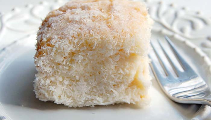 کیک خیس نارگیلی