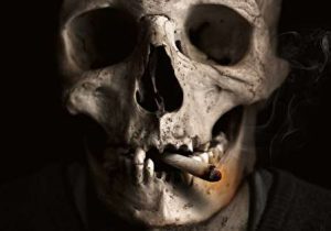 اثرات دود سیگار بر فرد سیگاری و اطرافیانش