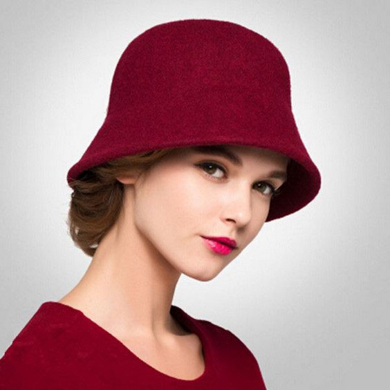 مدل کلاه بافتنی دخترانه  مناسب فرم صورت مثلثی یا قلب