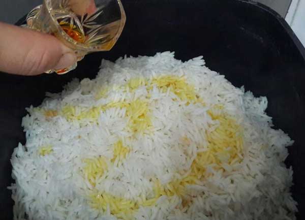 برنج آماده دم کشیدن