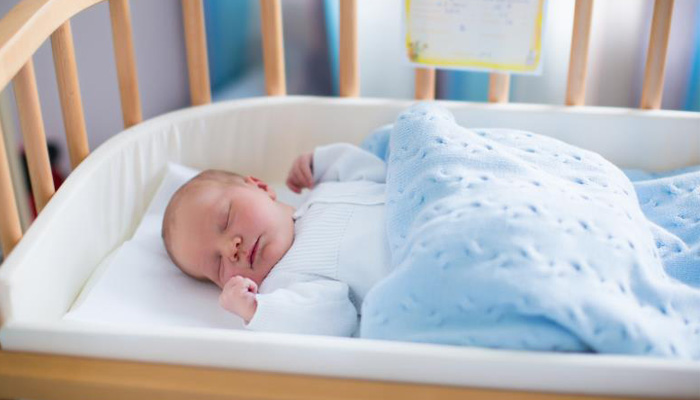 دمای اتاق نوزاد در فصول سرد را چگونه تنظیم کنیم؟