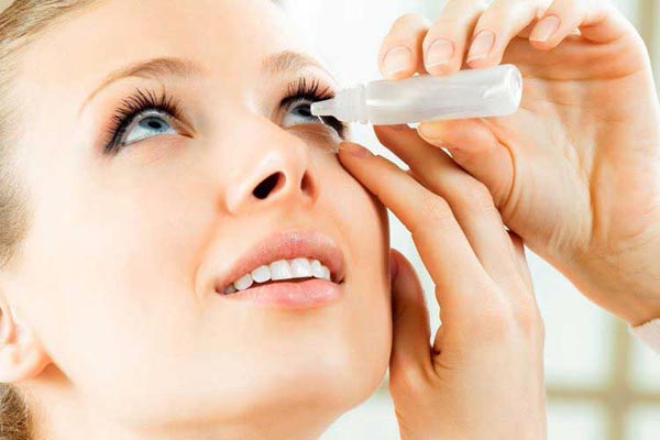 بعد از عمل های لیزری با استفاده از قطره چشمی، از خشک شدن چشم جلوگیری کنید