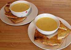 طرز تهیه سوپ کدو + نان تست کرهای