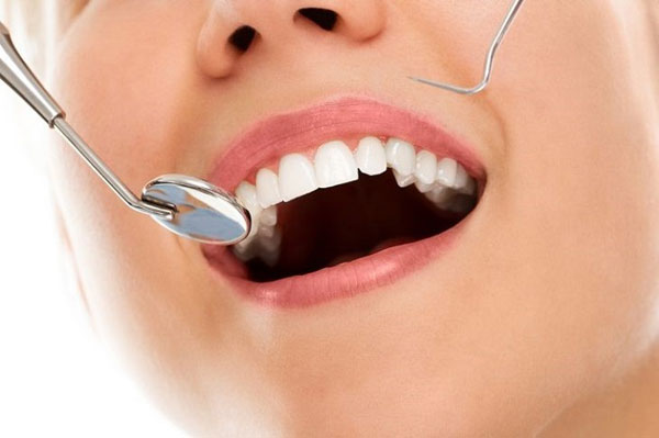 با نگهداری از بریج دندان طول عمر آن را بالا ببرید.