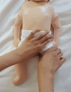 ورزش و ماساژ نوزاد تکنیک 3