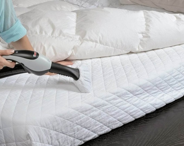 روش تمیز کردن تشک تخت خواب و خوشخواب