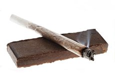 علائم مصرف حشیش را چگونه تشخیص دهیم؟